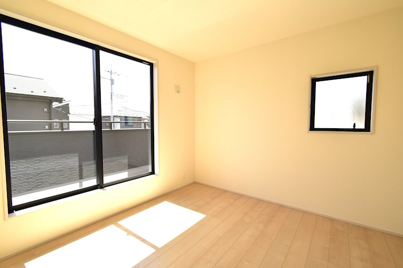 【全6棟】　小美玉市羽鳥13期　5号棟 内観写真（子供部屋）
