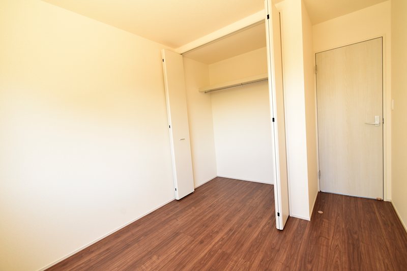 【平屋物件】 小美玉市納場第5 内観写真（子供部屋）