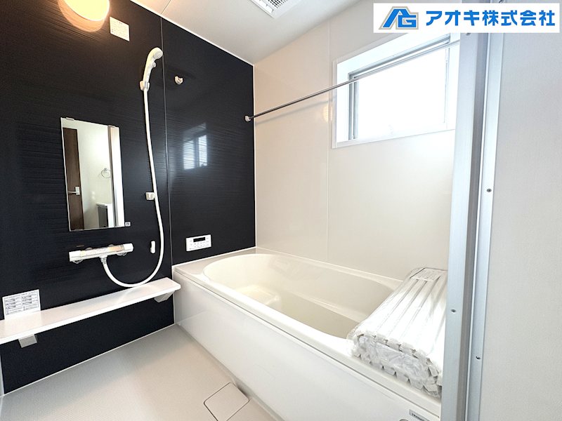 【全8棟】　かすみがうら市下稲吉2期 　2号棟 同仕様写真（浴室）