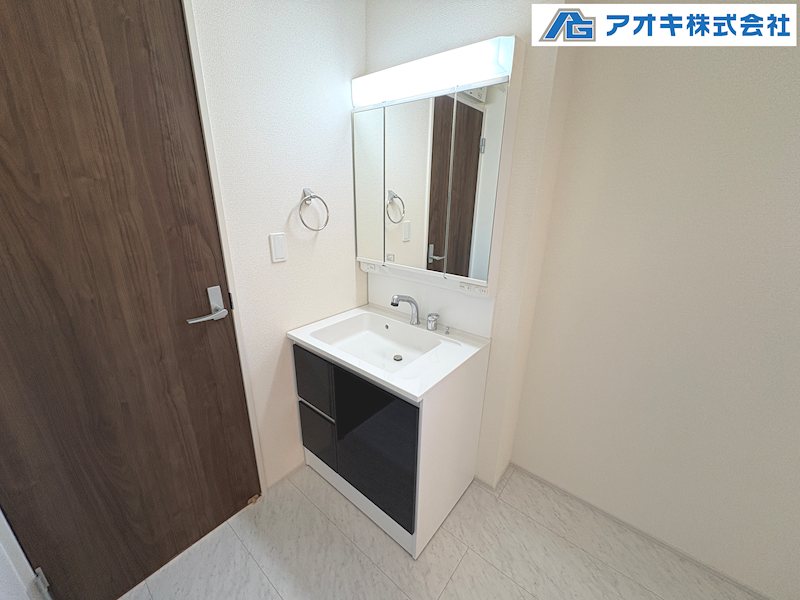 【全8棟】　かすみがうら市下稲吉2期 　2号棟 内観写真（洗面台・洗面所）