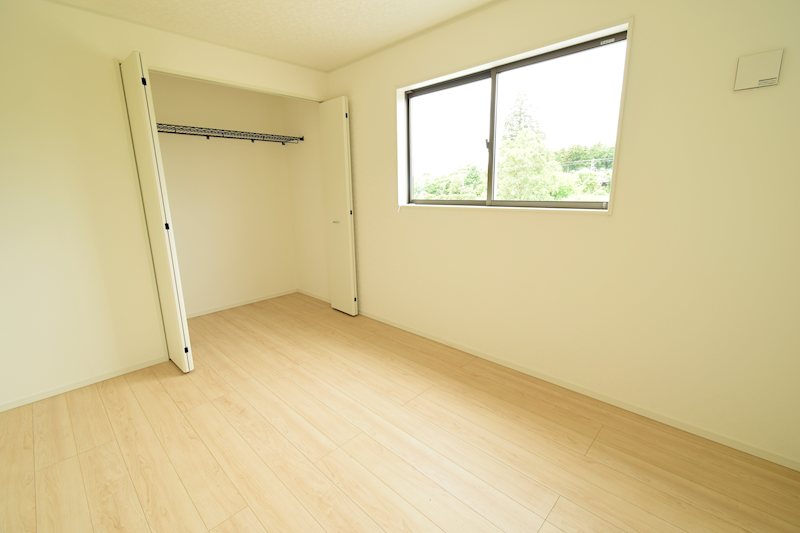 【最終1棟】　小美玉市羽鳥第12　1号棟 内観写真（子供部屋）