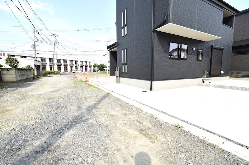 【限定１棟】　石岡市石岡３期　 現地写真（前面道路含む現地写真）