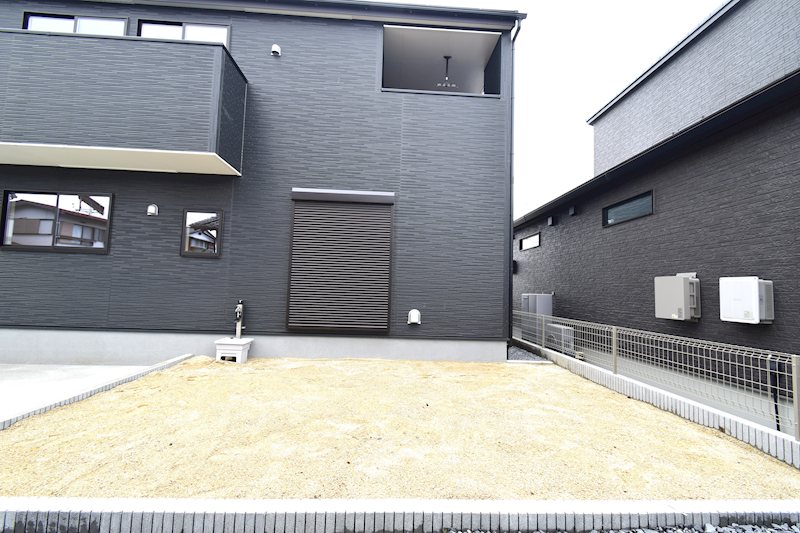 【限定１棟】　石岡市石岡３期　 現地写真（庭）