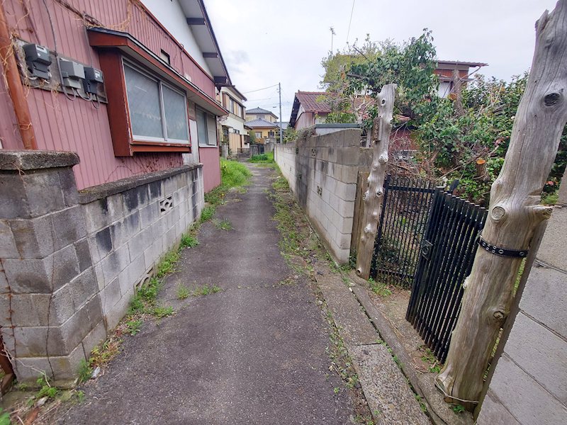 茨城県石岡市府中３丁目1785-4 現地写真（前面道路含む現地写真）