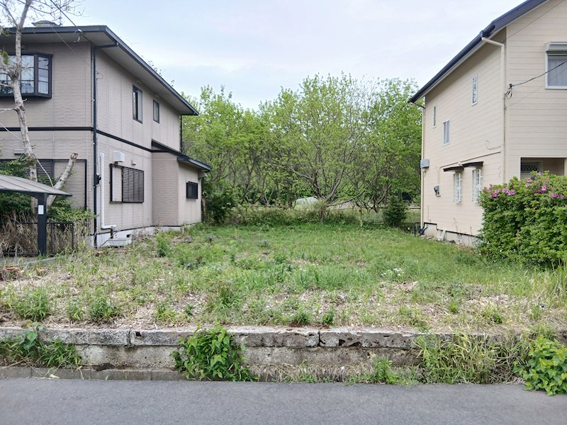 石岡市東成井　土地 現地写真