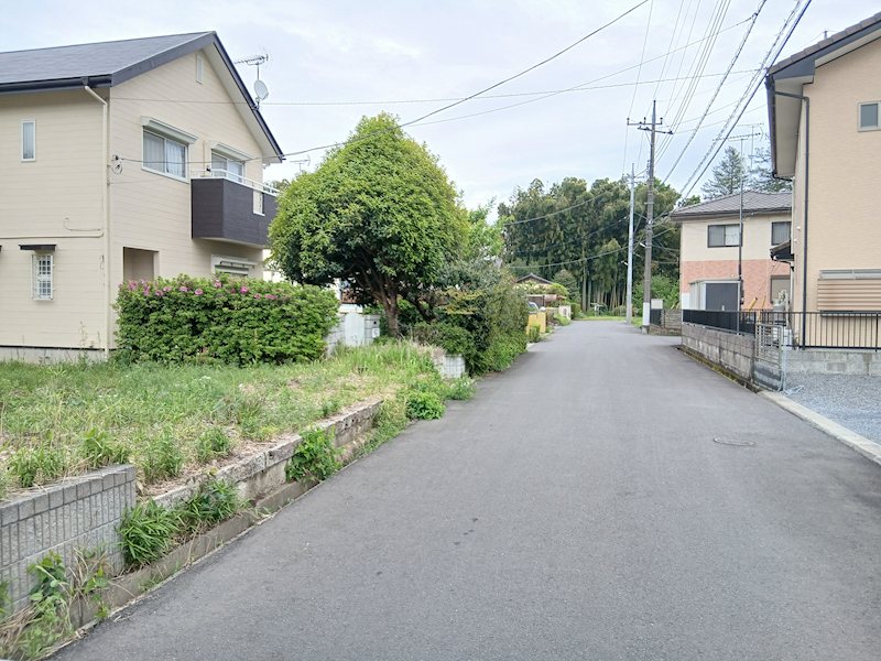 石岡市東成井　土地 現地写真