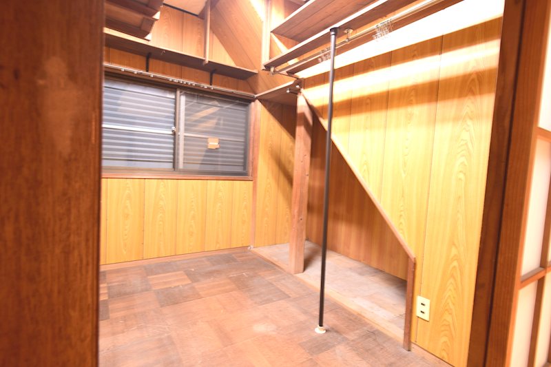 石岡市石岡中古住宅 内観写真（収納）