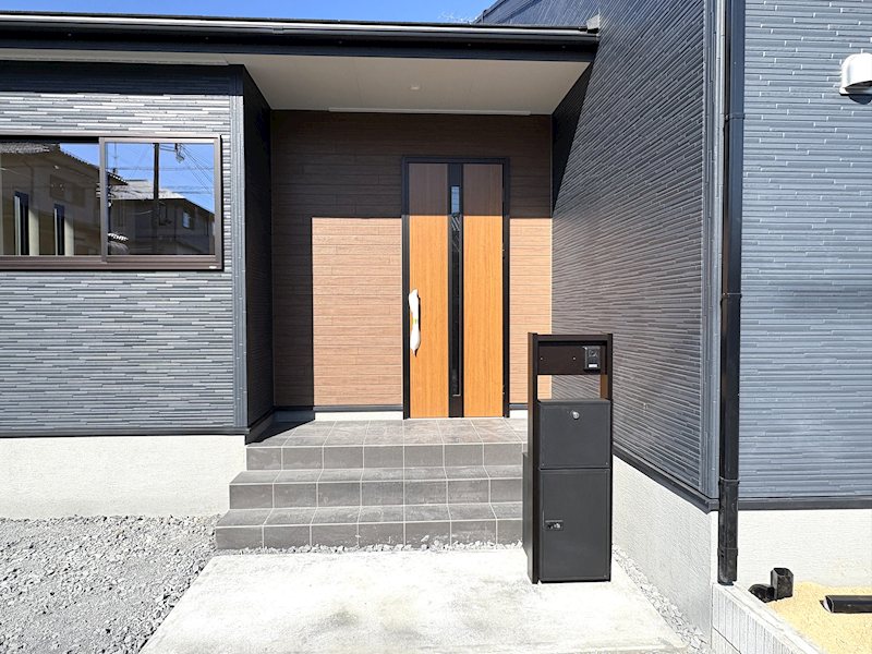 【限定1棟　平屋】　第3石岡市山崎 現地写真（玄関）