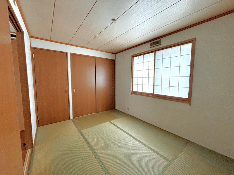 ◆石岡市南台中古住宅◆ 内観写真（リビング以外の居室）