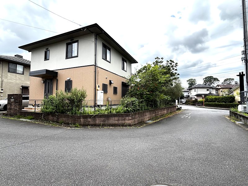 ◆石岡市南台中古住宅◆ 現地写真（前面道路含む現地写真）