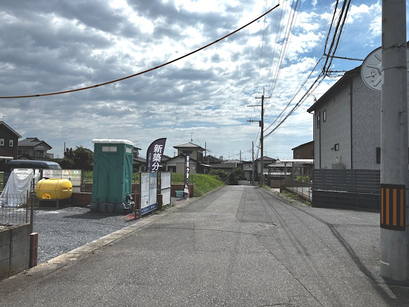 【全2棟】石岡市旭台１期　2号棟 現地写真（前面道路含む現地写真）