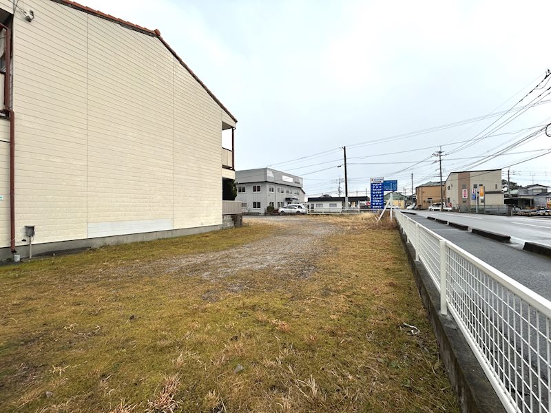 事業用地　(久保田町久富） その他
