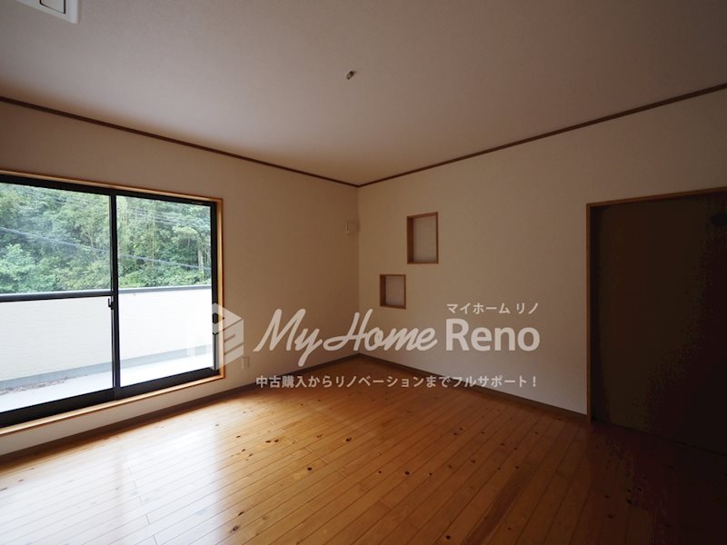 中古住宅　(唐津市肥前町） 内観写真（子供部屋）