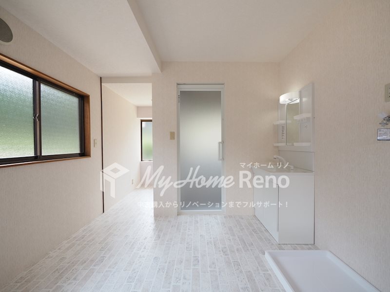中古住宅　(武雄市山内町） 内観写真（洗面台・洗面所）