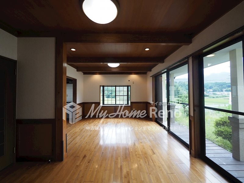 中古住宅　(福岡県大牟田市） 内観写真（リビング）