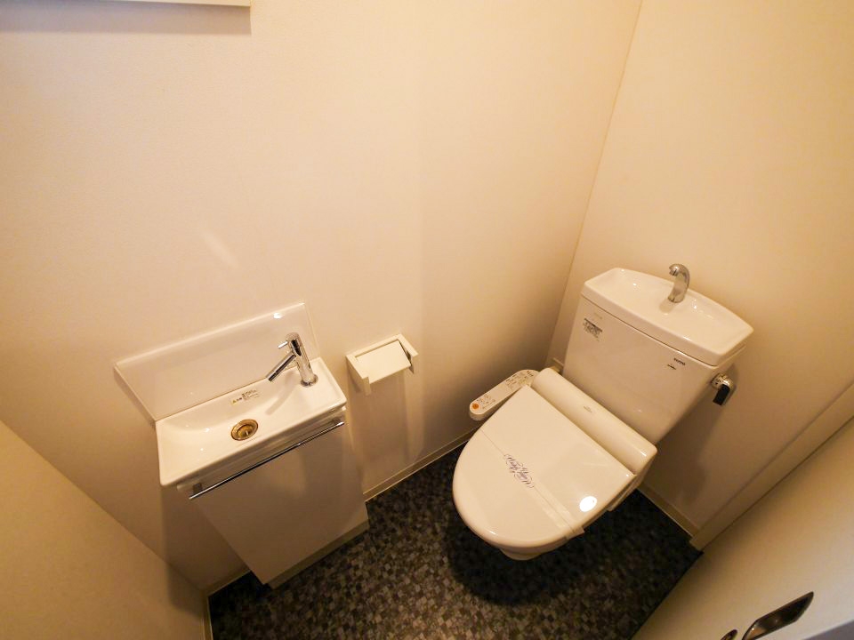 一棟アパート　(神埼町姉川)　プレミアム姉川 内観写真（トイレ）