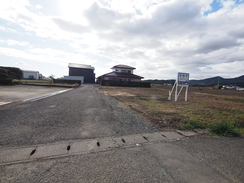 住宅用地　(小城町畑田） その他