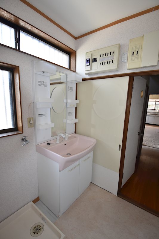 矢板市扇町2丁目1601番地2　中古住宅 その他