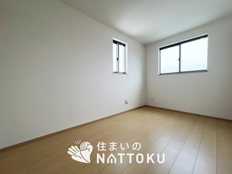 高槻市昭和台町　C号地 内観写真（リビング以外の居室）