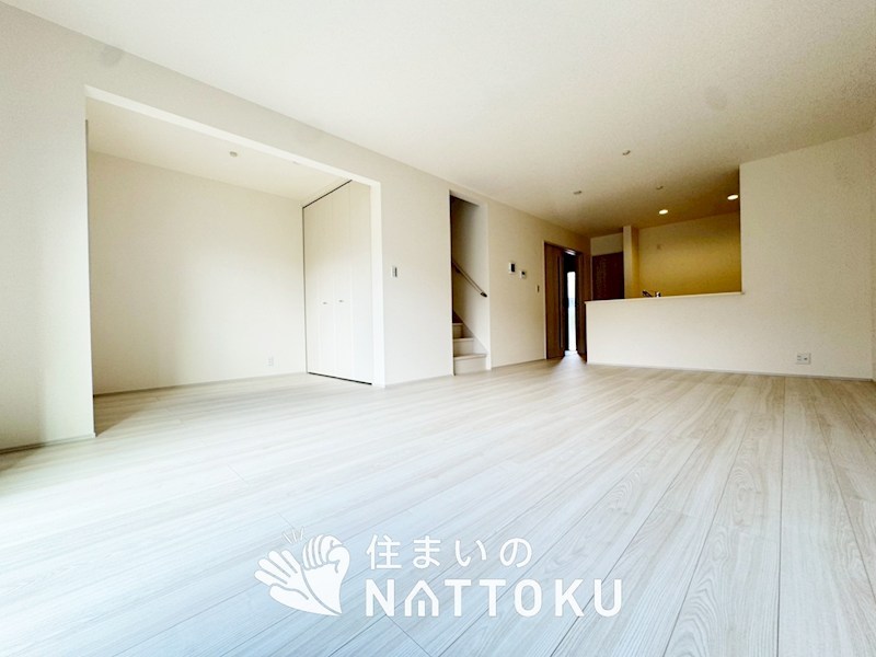 南丹市園部町小山東町　1号地 内観写真（リビング）