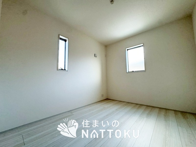 南丹市園部町小山東町　1号地 内観写真（リビング以外の居室）