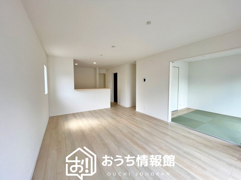 中津川市駒場　第4期　3号地 内観写真（リビング）