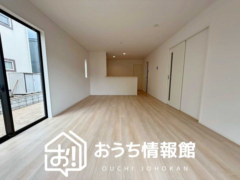 瑞浪市学園台　第2期　5号地 内観写真（リビング）