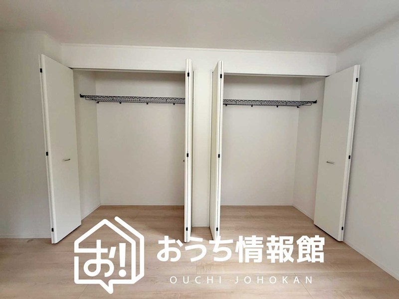 瑞浪市学園台　第2期　5号地 内観写真（収納）