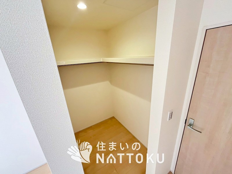 京都市北区鷹峯南鷹峯町　2号地  内観写真（収納）