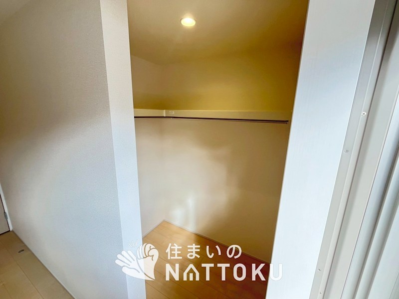 京都市北区鷹峯南鷹峯町　2号地  内観写真（収納）