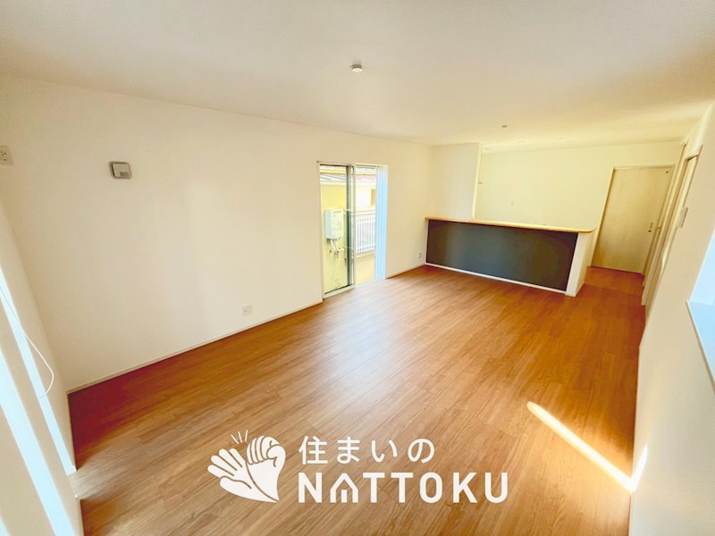 高槻市安岡寺町　第1期　2号地 内観写真（リビング）
