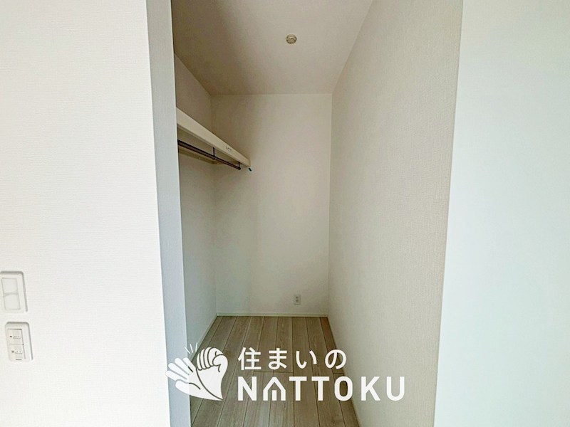 久世郡久御山町佐山双置　第24-1期　1号地 内観写真（収納）