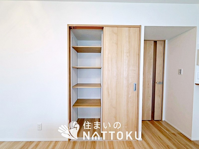 ルネ枚方　  内観写真（収納）