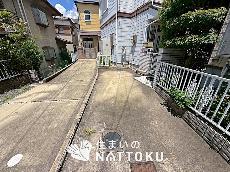 枚方市招提南町 現地写真（駐車場）