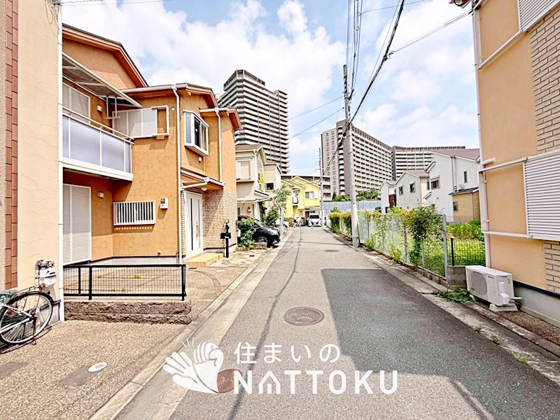 枚方市伊加賀西町 現地写真（前面道路含む現地写真）