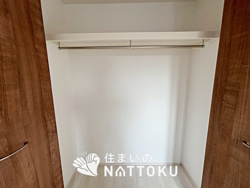 八幡市橋本平野山　第8期　4号地 内観写真（収納）