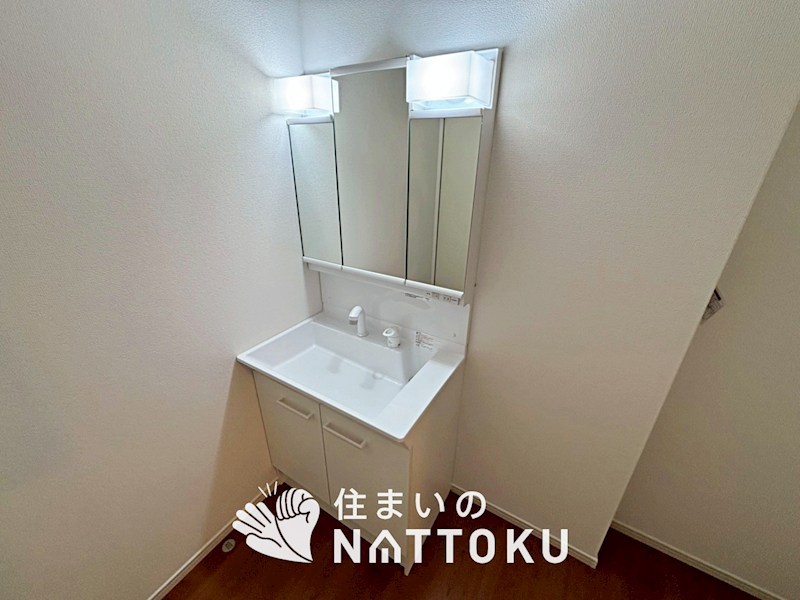 京都市伏見区日野西大道町　第2期　2号地 内観写真（洗面台・洗面所）