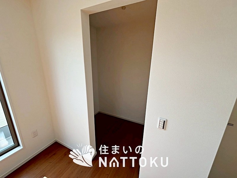 京都市伏見区日野西大道町　第2期　2号地 内観写真（収納）