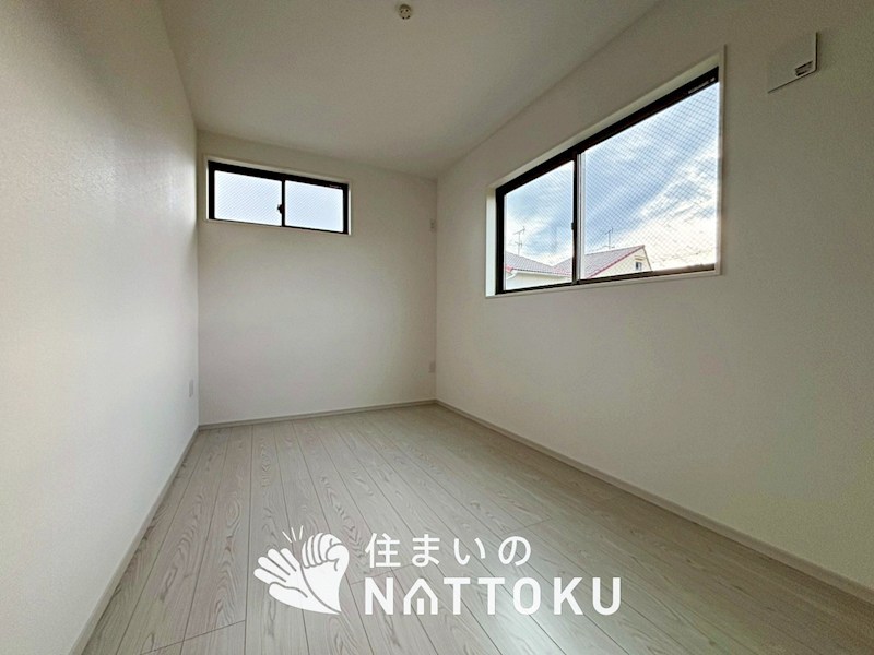 京都市右京区嵯峨野南浦町　第5期　1号地 内観写真（リビング以外の居室）