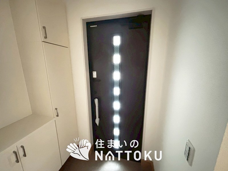 堺市東区野尻町　第1期　 現地写真（玄関）