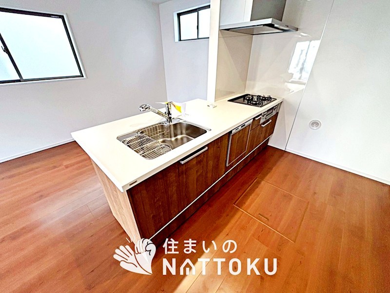京都市北区上賀茂北ノ原町　第3期　10号地 内観写真（キッチン）
