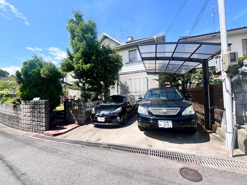 枚方市星丘 現地写真（駐車場）