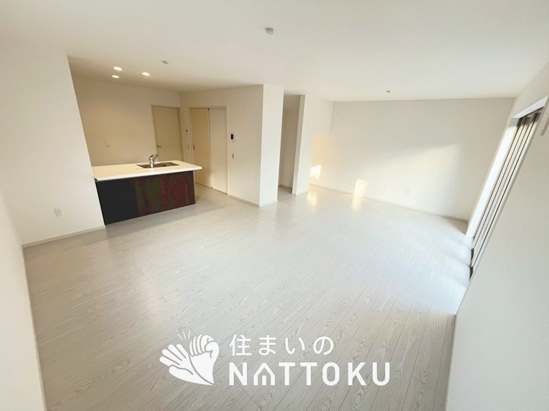大津市本丸町　第1期 内観写真（リビング）