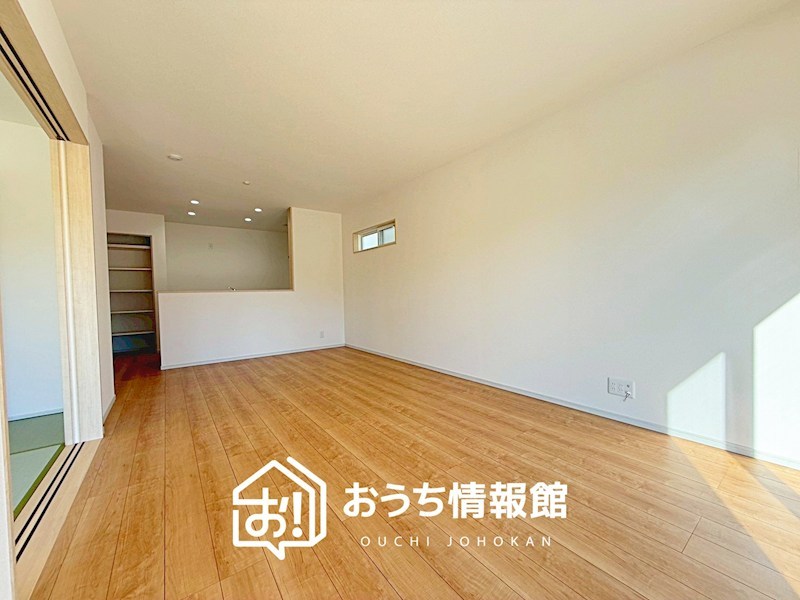 江南市宮後町砂場東　4号地  内観写真（リビング）