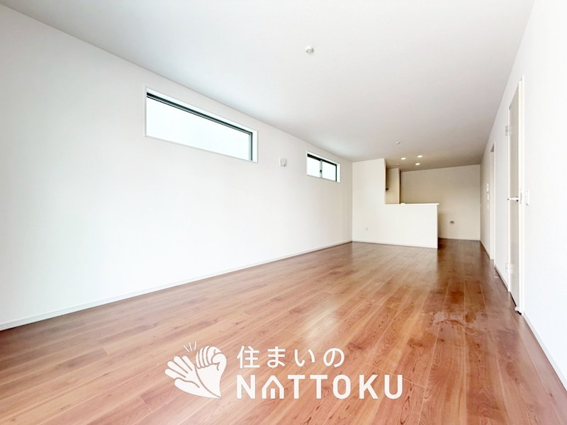 京都市西京区桂池尻町　第1期　2号地 内観写真（リビング）
