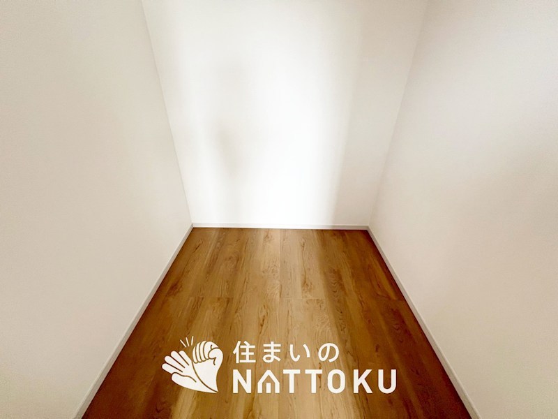 京都市西京区桂池尻町　第2期　1号地 内観写真（収納）