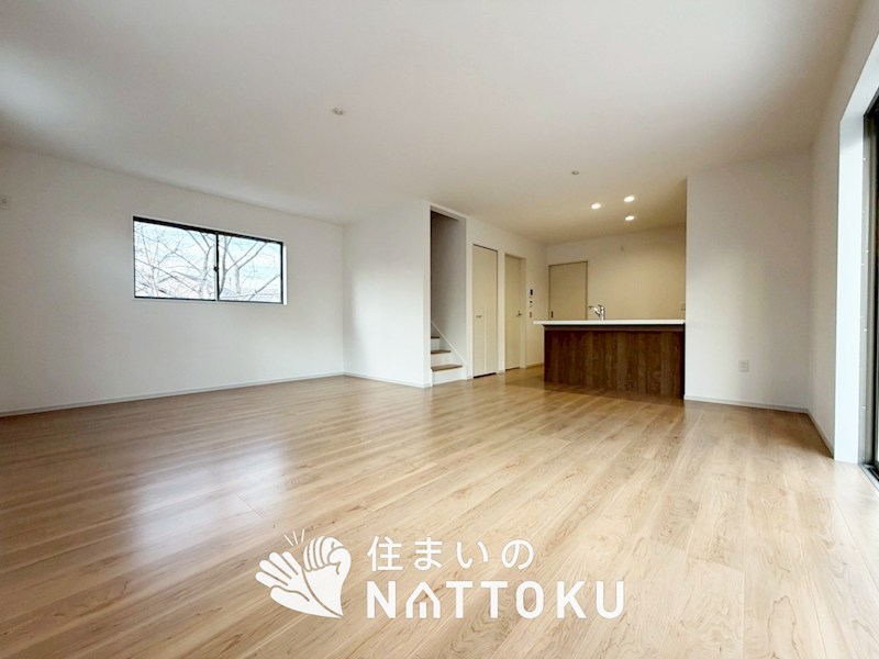 大津市千町　第1期 内観写真（リビング）