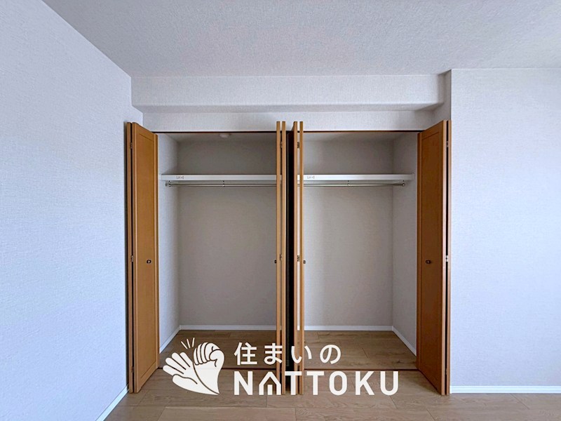 ステイツ枚方・長尾ヒルズ 内観写真（収納）