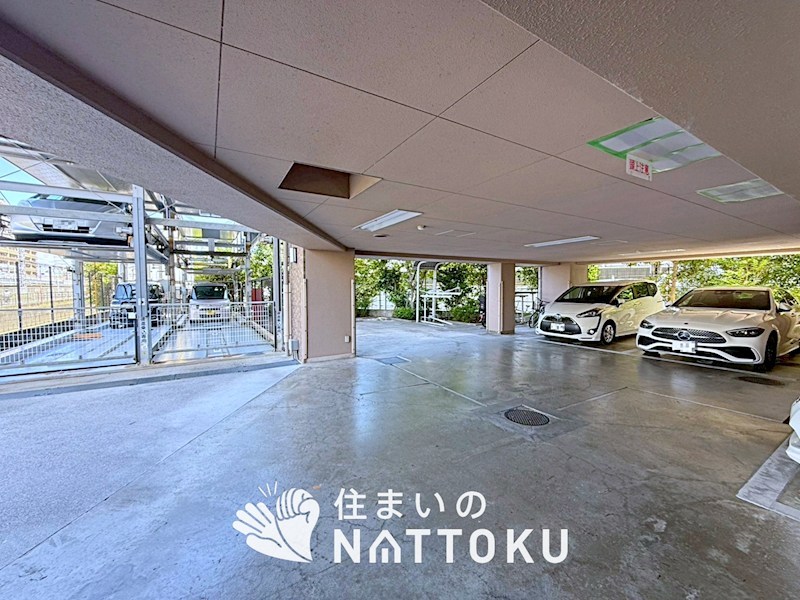 エステムコート御殿山シティライフ 共用部写真（駐車場）