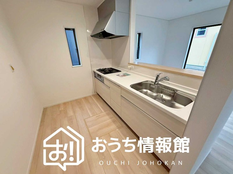 鈴鹿市長太栄町　第4期　2号地  内観写真（キッチン）
